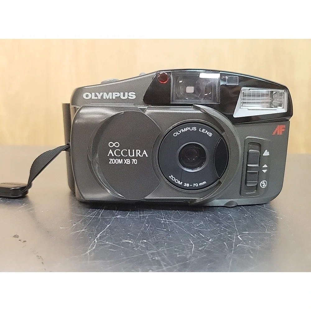Olympus Accura Zoom XB 70 Auto Focus Film Camera Point & Shoot Untested